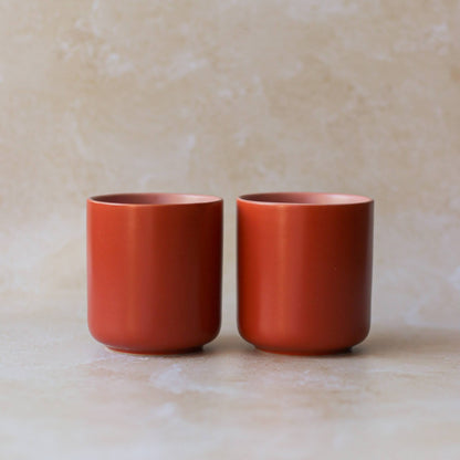 Set de deux tasses OUTO en grès paprika